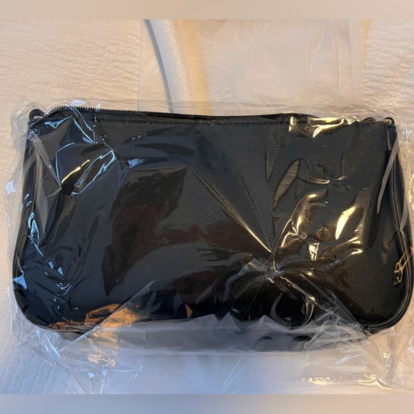 tablet/laptop tote with removable crossbody - brand new in the package - Picture 7 of 7